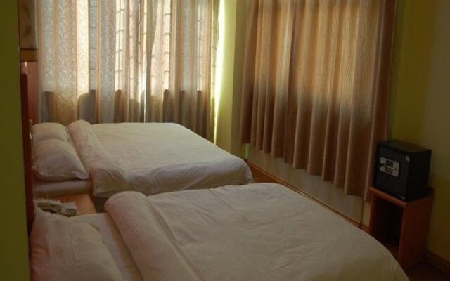 New Aye Yar Hotel Mandalay