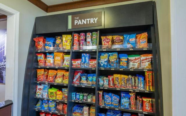 Staybridge Suites Milwaukee Airport South by IHG