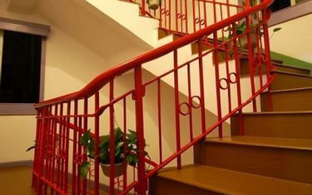 Soho Bund Youth Hostel