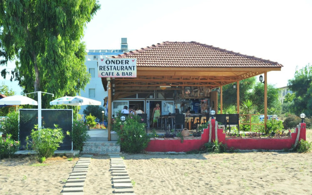 Onder Yildiz Hotel