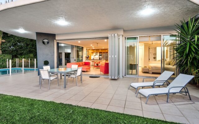 Pavillions 1 - Hamilton Island