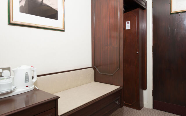 Peartree Lodge Waterside