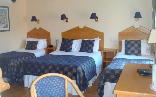 OSheas Hotel