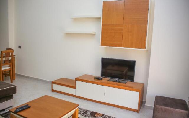 Luxury Apartments Golem