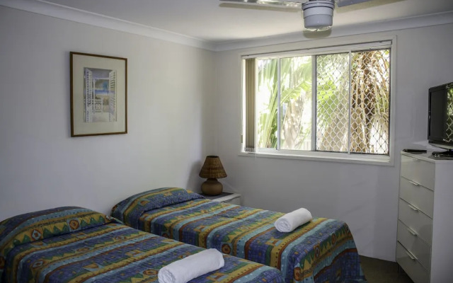Surfers Beach Holiday Apartments