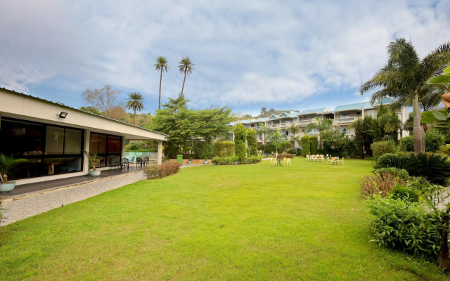 Hummingbird Resort