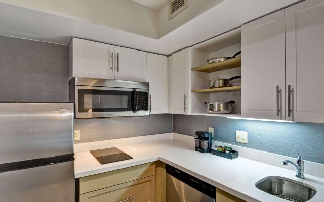Homewood Suites by Hilton Windsor Locks Hartford