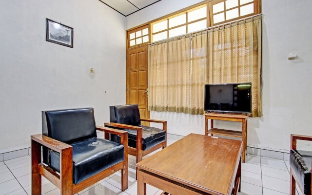 OYO 92885 Satriafi 2 Hotel