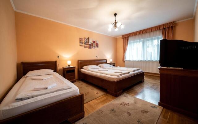 Lilla Apartments