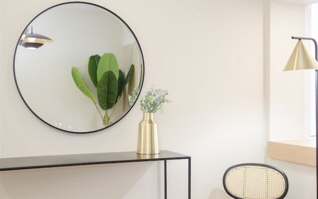 Liiiving in Porto-Uptown Pearl Apartment