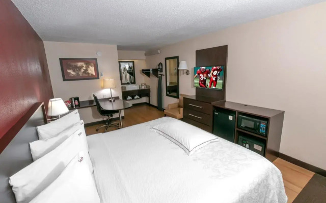 Red Roof Inn PLUS+ Washington DC - Rockville