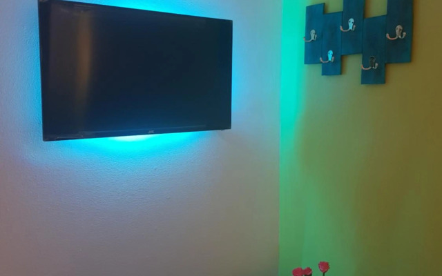 The Jazmine's Apartments