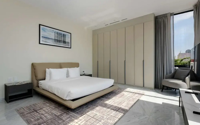 w Prestigious 3BR w Terrace in Polanco