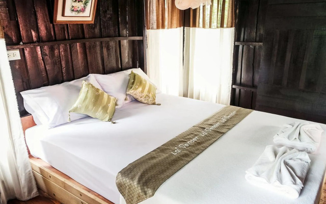 Leaf House Bungalows SHA PLUS approved