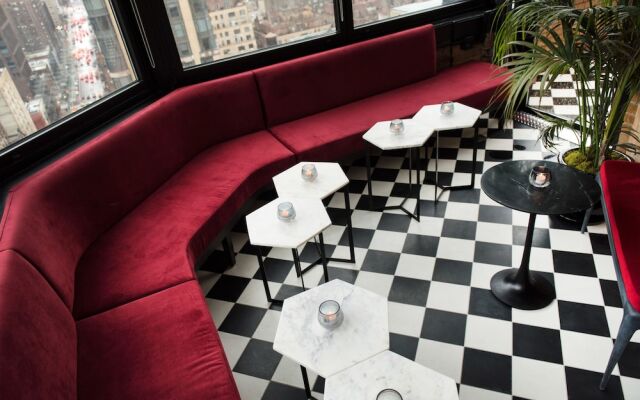 Bridgestreet at Beekman Towers