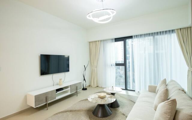 Mh - Act One Act Two - 1 Bedroom - Ref502