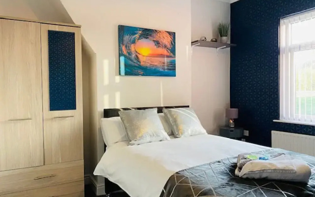 Townhouse @ 110 Etruria Vale Road Stoke