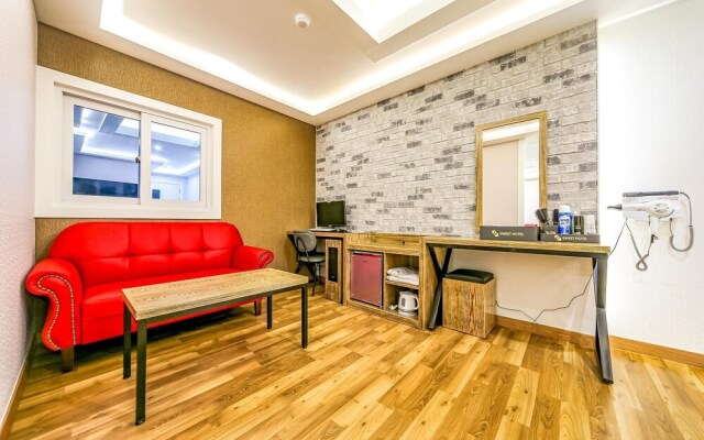 Sweet Hotel Seongseo