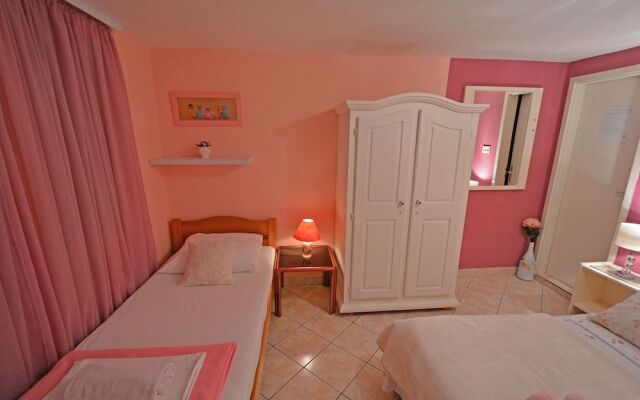 Rooms Sunce Supetar - Island Brac