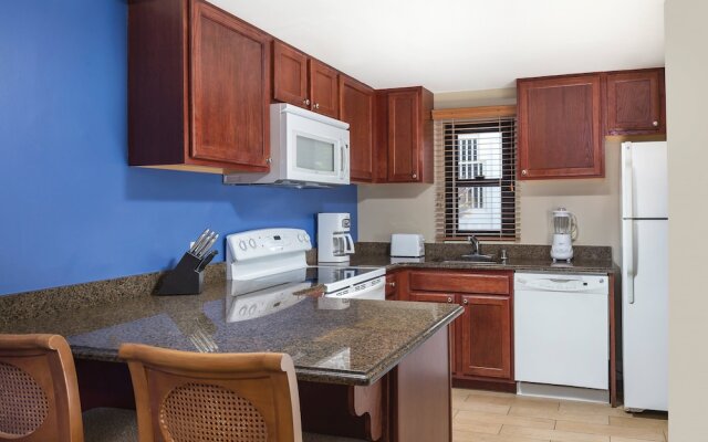 Royal Sea Cliff Condo