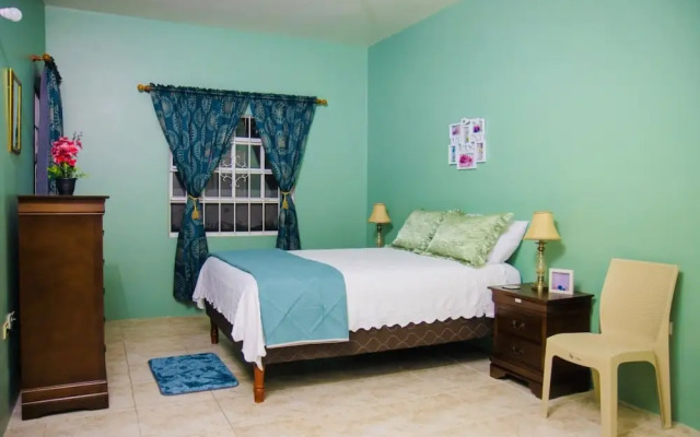 Villa Solstice Luxury 4 Bedroom