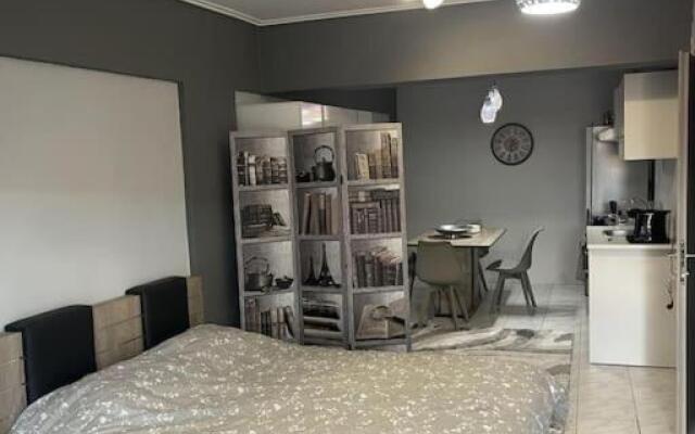 Central Modern Apartment Volos