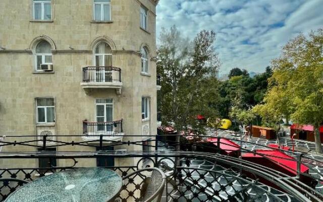 Nizami Hotel