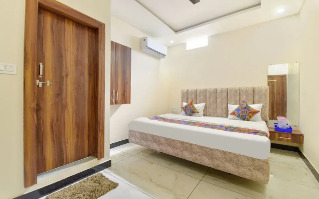 Fabhotel Shree Vrindavan