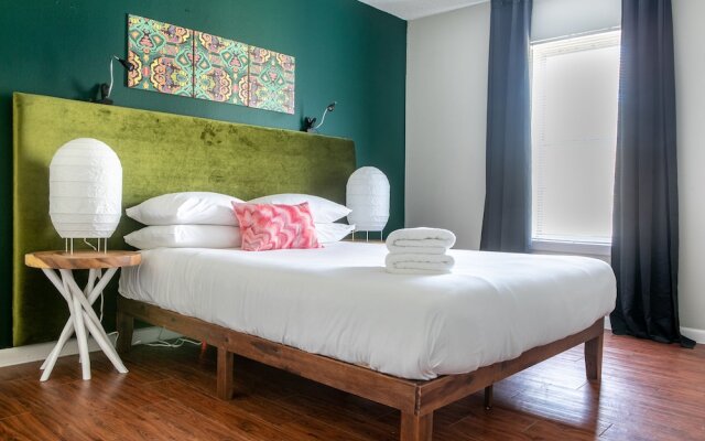 Stylish North Austin Apartments by WanderJaunt