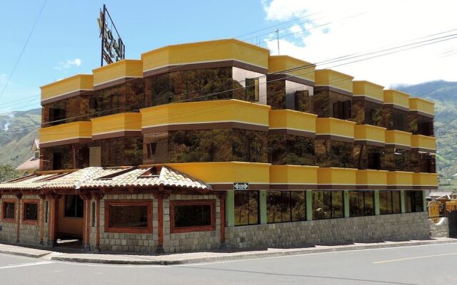 Puerta del Sol Hotel