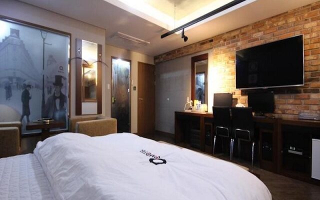 Oo Motel