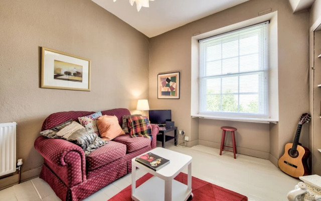 JOIVY Famous St. Mary's Street Old Town Apartment