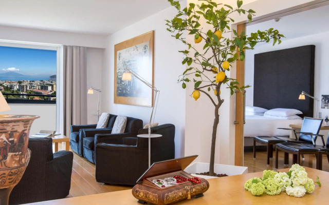 Hilton Sorrento Palace