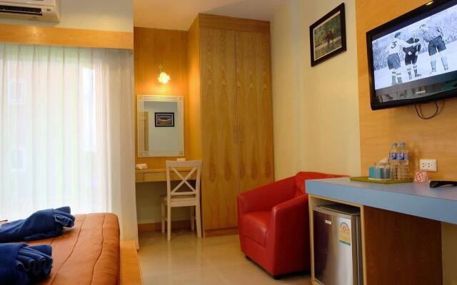 Patong Eyes Hotel