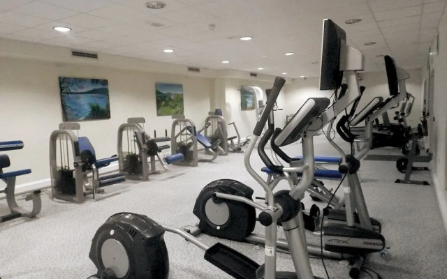 St Angela’s Lakeside Aparthotel
