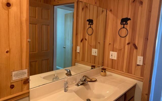 Black Bear Lodge Bear Trap #3