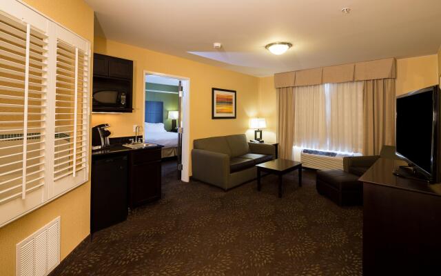 Holiday Inn Express Detroit North - Troy