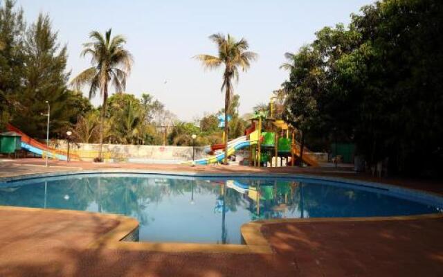Pinewood Resort