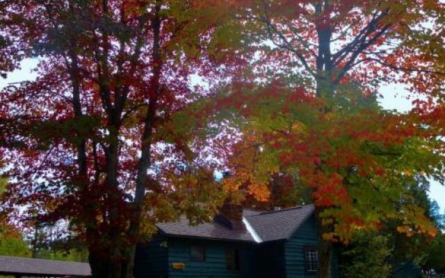 Lake Clear Lodge