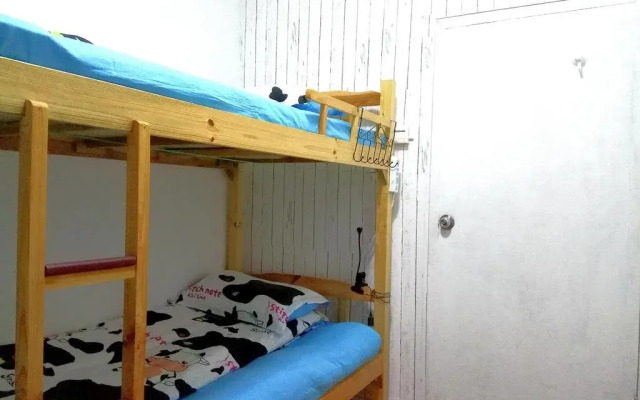 Zhuhai Chuntian Huahua Youth Hostel