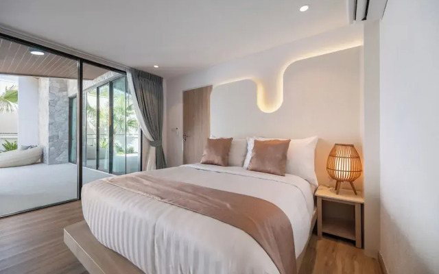 Mövenpick Pool Villa 6BR