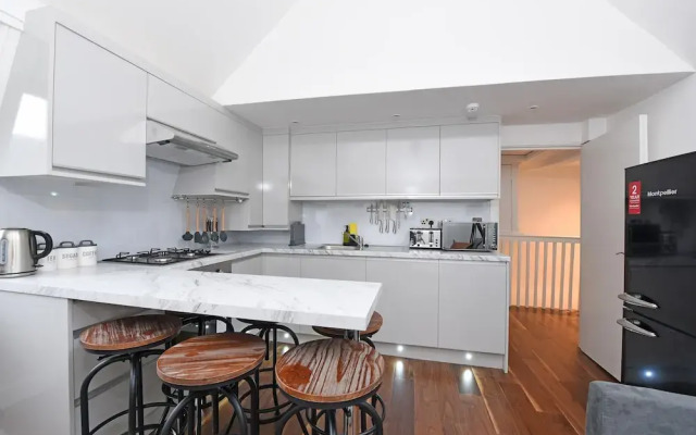 Charming & Modern Apartments near Oxford Circus London