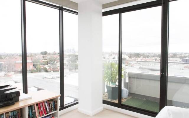 Modern 2 Bedroom Apartment in Melbourne's Northcote