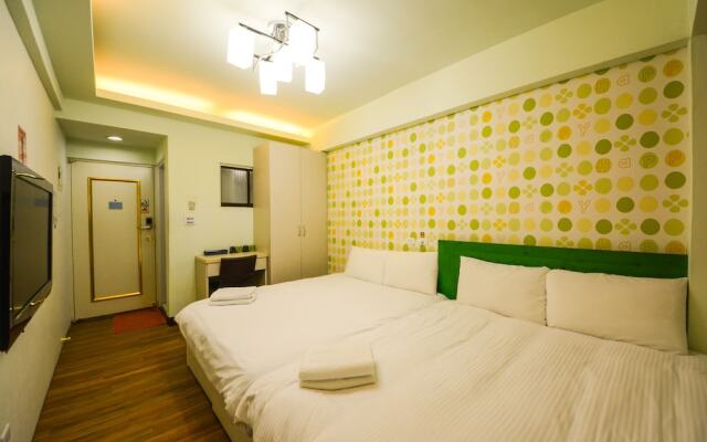 Fengjia Water Hostel