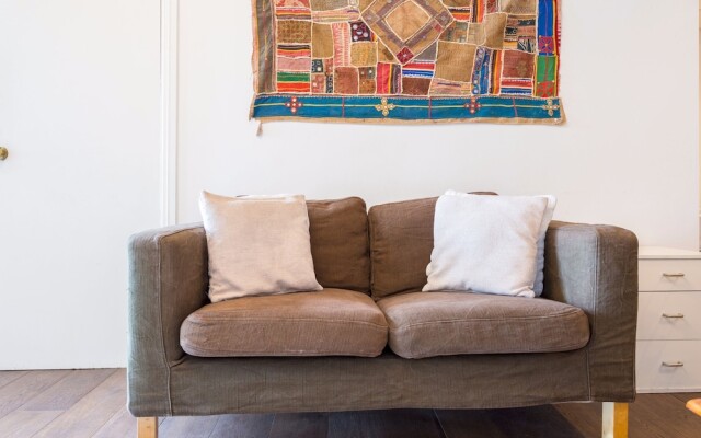 Converted Church Home with Parking, Sleeps 6