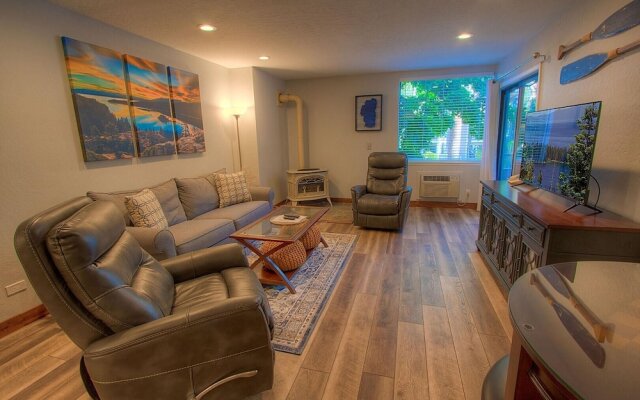 Heavenly Daze 1 Bedroom Condo by Redawning