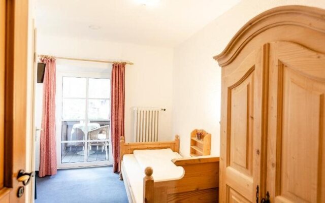 Hotel-Gästehaus Maria Theresia