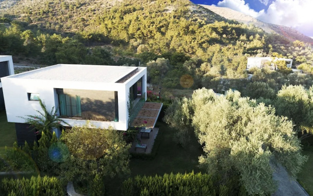 Villa Mana