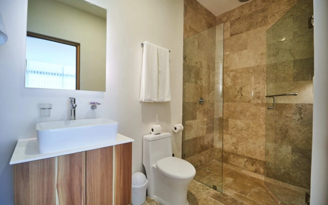 Elena Residences 004 By Lockey