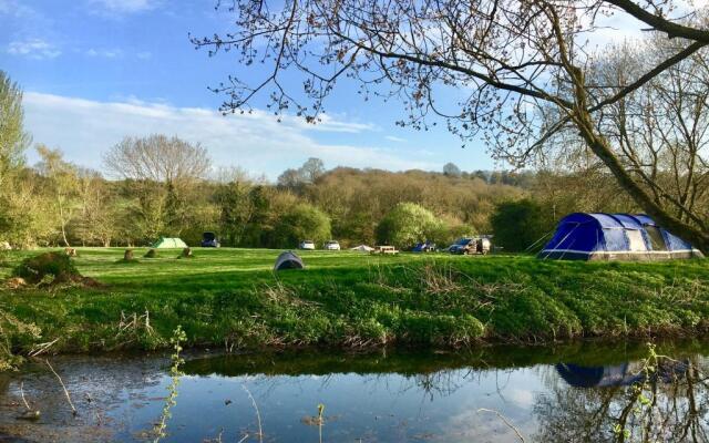 Cotswolds Camping at Holycombe